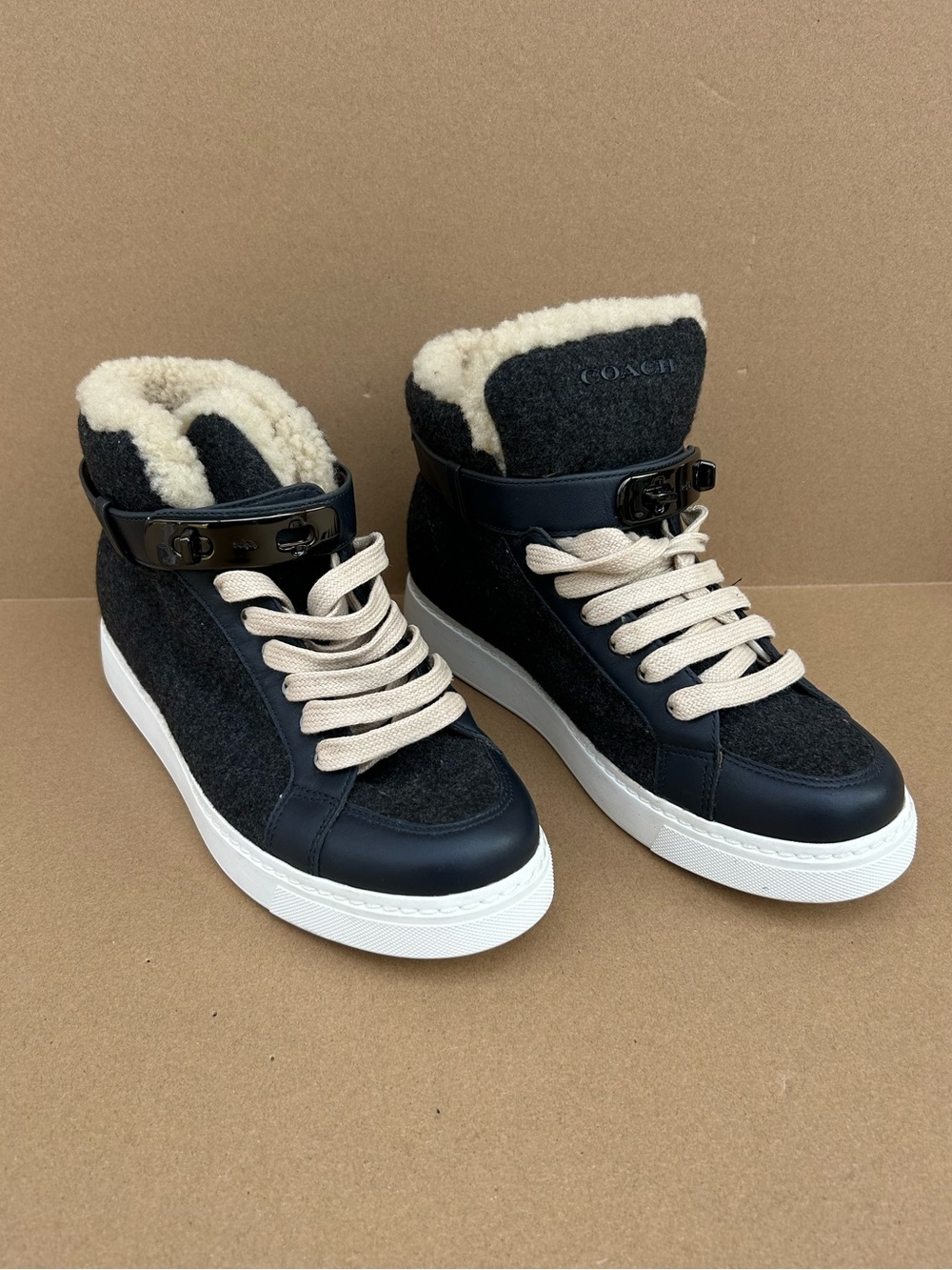 Coach Leather Shearling Trim Sneakers High Top 7B Black Urban Winter Women's